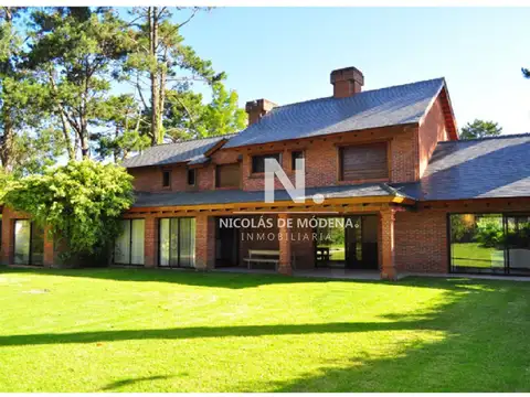 Casa en Venta de 4 dormitorios