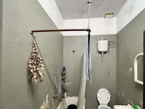 Galpon en Venta en Pompeya, USD 195.000