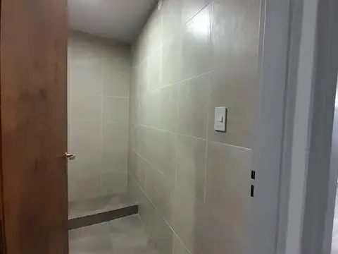 Departamento en Alquiler en Villa Lynch, $ 450.000