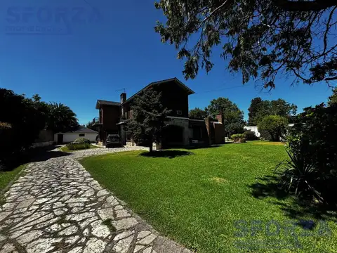 Casa en Venta de 6 dormitorios