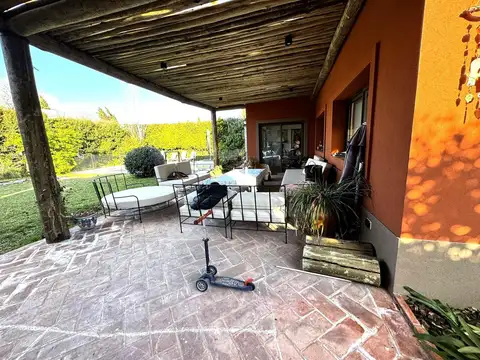 Casa en Alquiler de 4 dormitorios