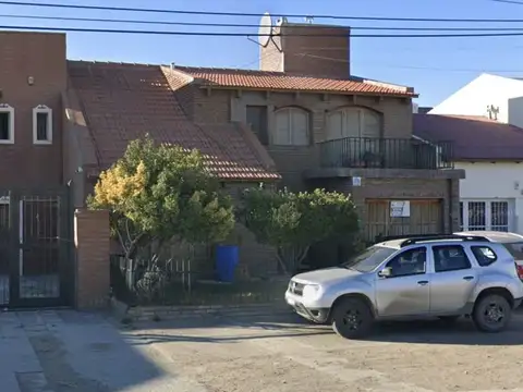 Casa en Venta en Caleta Olivia, USD 180.000