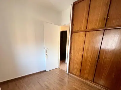 THEDY 279 BIS , Piso 2