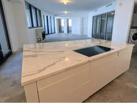 Departamento en Venta de 5 ambientes