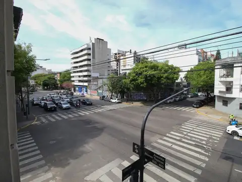 Avenida Álvarez Thomas 500