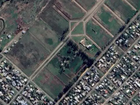 Terreno en Venta 30  mts Fondo