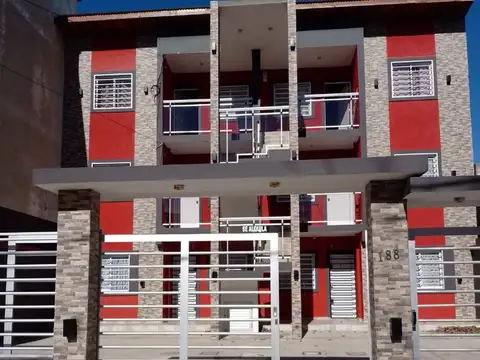 Departamento 3 ambientes, a 1 cuadra del mar! Santa Teresita (120483)