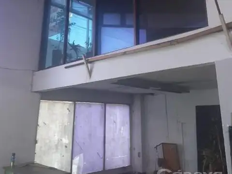 Local en Venta 40 años