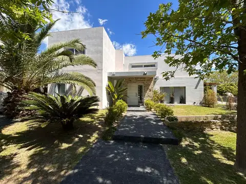 Casa en Venta en Villanueva, USD 450.000