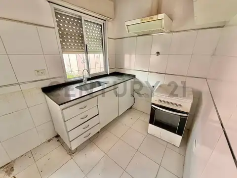 ALQUILER PH 2 AMBIENTES SOBRE MARTIN FIERRO, VILLA UDAONDO