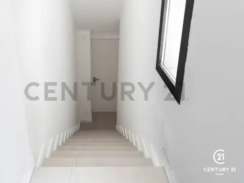 Casa 2 ambientes con 1 baño