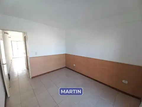 Casa 2 ambientes con 1 baño