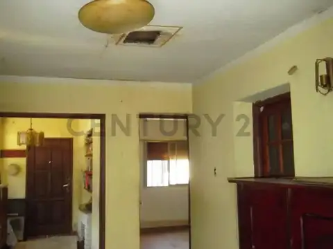 RIVADAVIA 4200, Piso 0