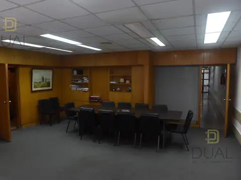 Oficina en Alquiler 43 años