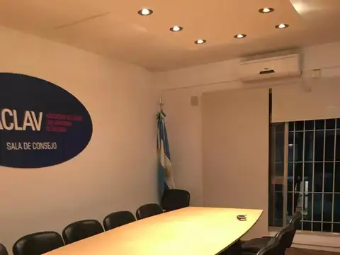 Oficina en Venta 40 años