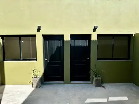 Vía Aurelia. Ruta Nacional 51. Mza 5. Lote 100