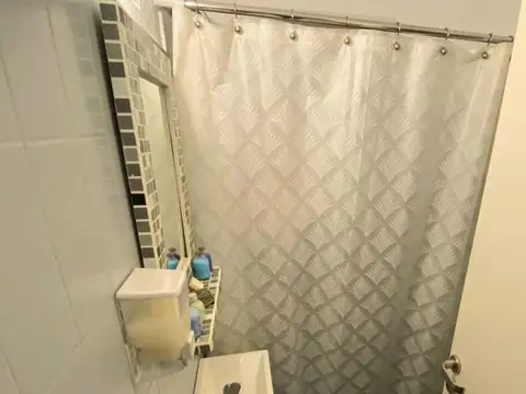 VENTA DE CASA EN COUNTRY BANCO PROVINCIA CON 2 HABITACIONES