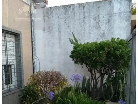 Casa en Venta en Villa Santos Tesei, USD 110.000