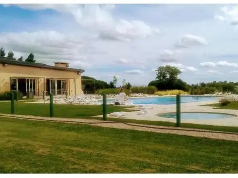 Av Juan Pablo Ii 1601