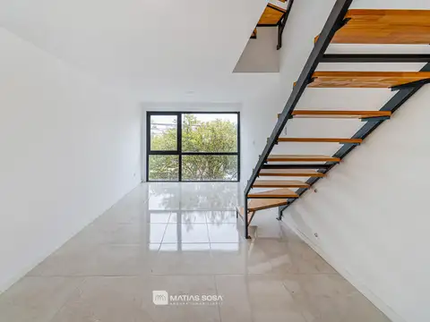 Depto Tipo Casa en Venta de 3 ambientes