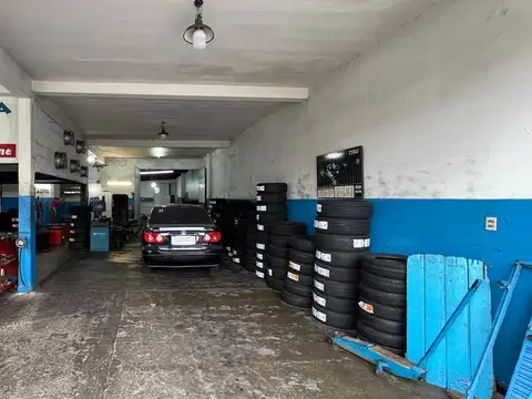 Local en Venta 51 años