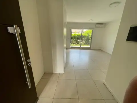 Departamento  en Alquiler en Nordelta, Tigre, G.B.A. Zona Norte