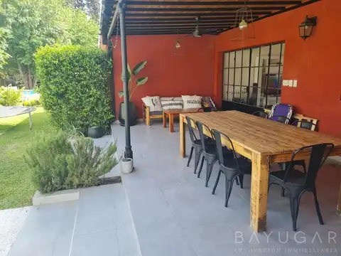 Casa en Venta en Sausalito, USD 270.000