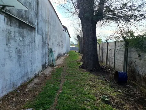 Galpon en Venta 24  mts Frente