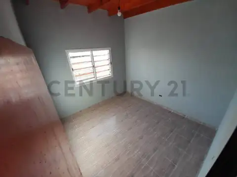 CASA 4 AMBIENTES CAÑUELAS