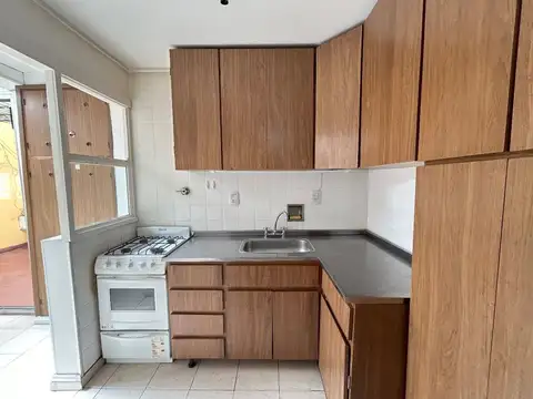 Departamento 3 ambientes con 1 baño