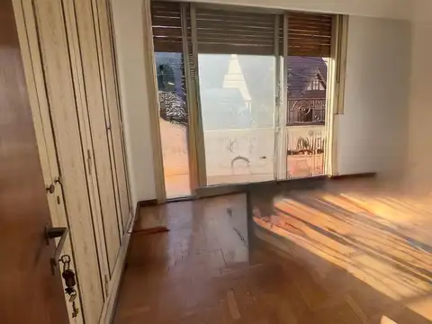 Venta PH 3 Ambientes en Moron Sur