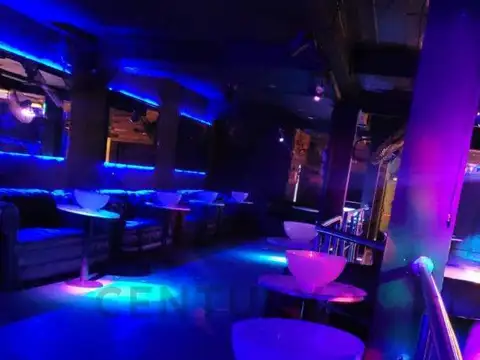 Niceto Vega 5600, Piso 0