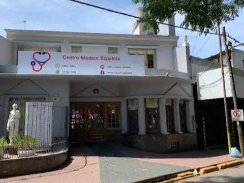 Edificio Comercial en venta - Clínica Médica - Ezpeleta