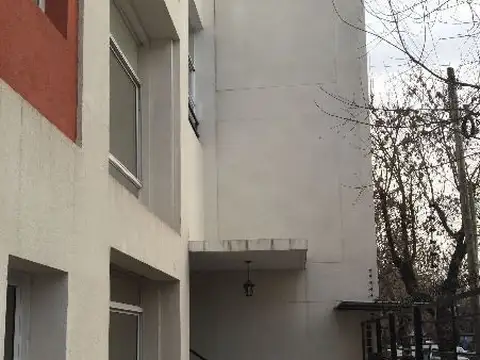 emprendimiento inmobiliario de duplex y departamentos