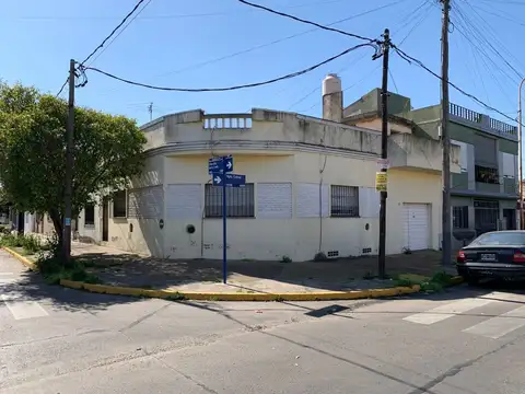 VENTA CASA 3 AMBIENTES LA TABLADA