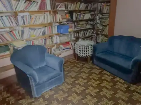 Casa de pasillo en VENTA - Barrio Belgrano