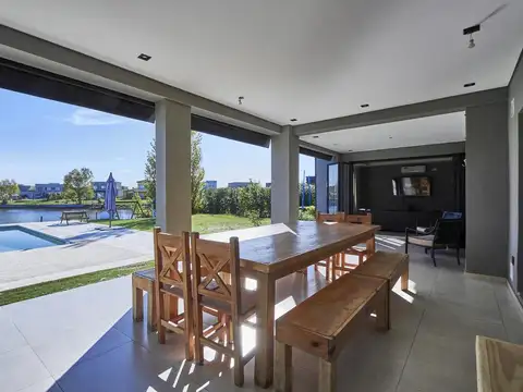 Casa en Venta al Noroeste