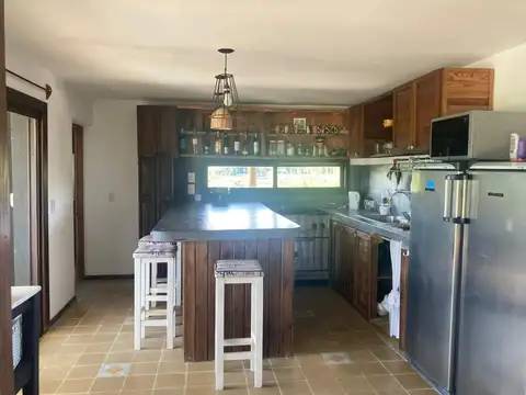 Casa en Venta en El Cazal, USD 240.000
