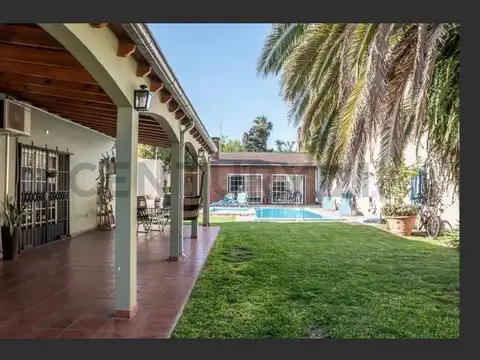 Casa en Venta en Moreno, USD 160.000