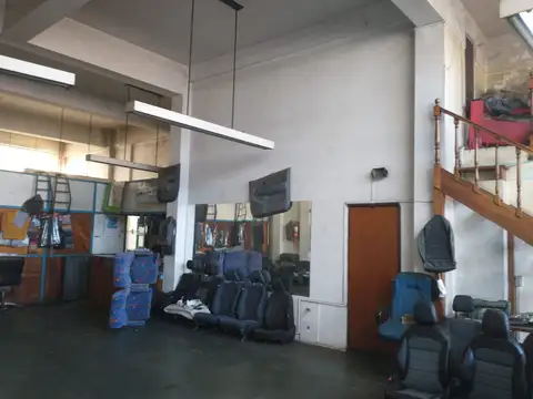 Local en Venta en Castelar Sur, USD 450.000