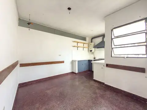 Depto Tipo Casa 4 ambientes con 1 baño