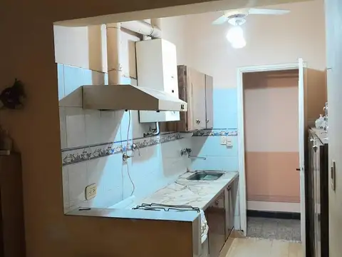 Casa 4 ambientes con 1 baño