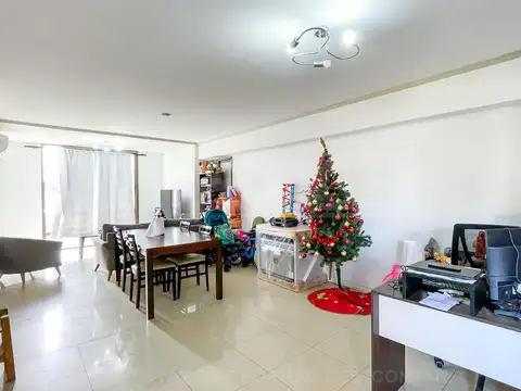 Oficina 4 ambientes con 2 baños