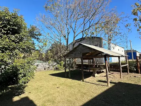 Intendente Gonzalez 2525