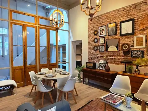 VENTA CASA 2 DORMITORIOS MÀS COMODÌN CON PATIO.