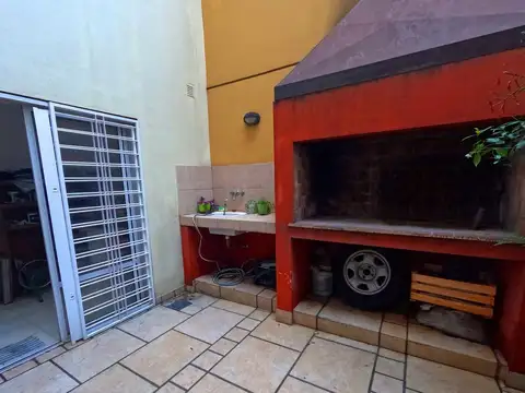 Depto Tipo Casa en Venta de 4 ambientes