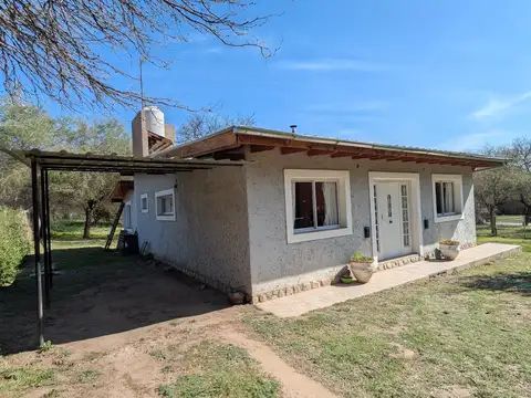 Casa en venta en Villa De Las Rosas