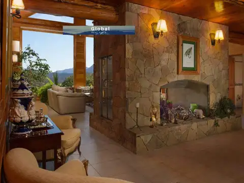 FABULOSA CASA EN SAN MARTÍN DE LOS ANDES, PATAGONIA ARGENTINA