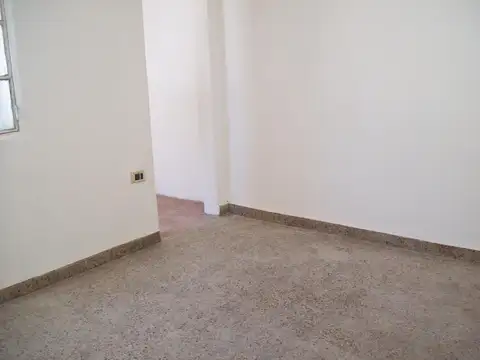 Depto Tipo Casa en Alquiler de 3 ambientes