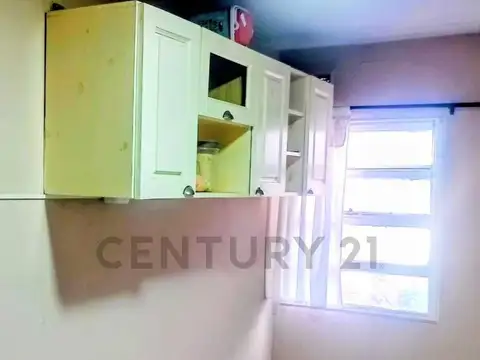 Manuel Araujo 2900, Piso 1